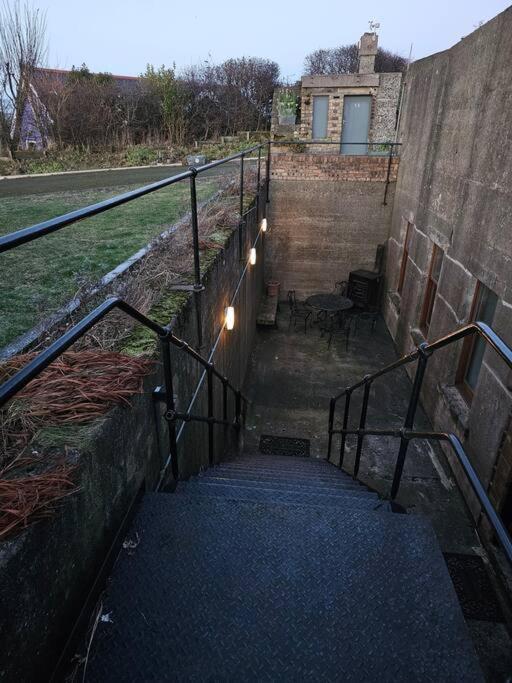 The Armoury: Stylish Ww1 Bunker Villa North Queensferry Exterior photo